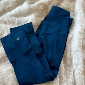 Lululemon cropped leggings